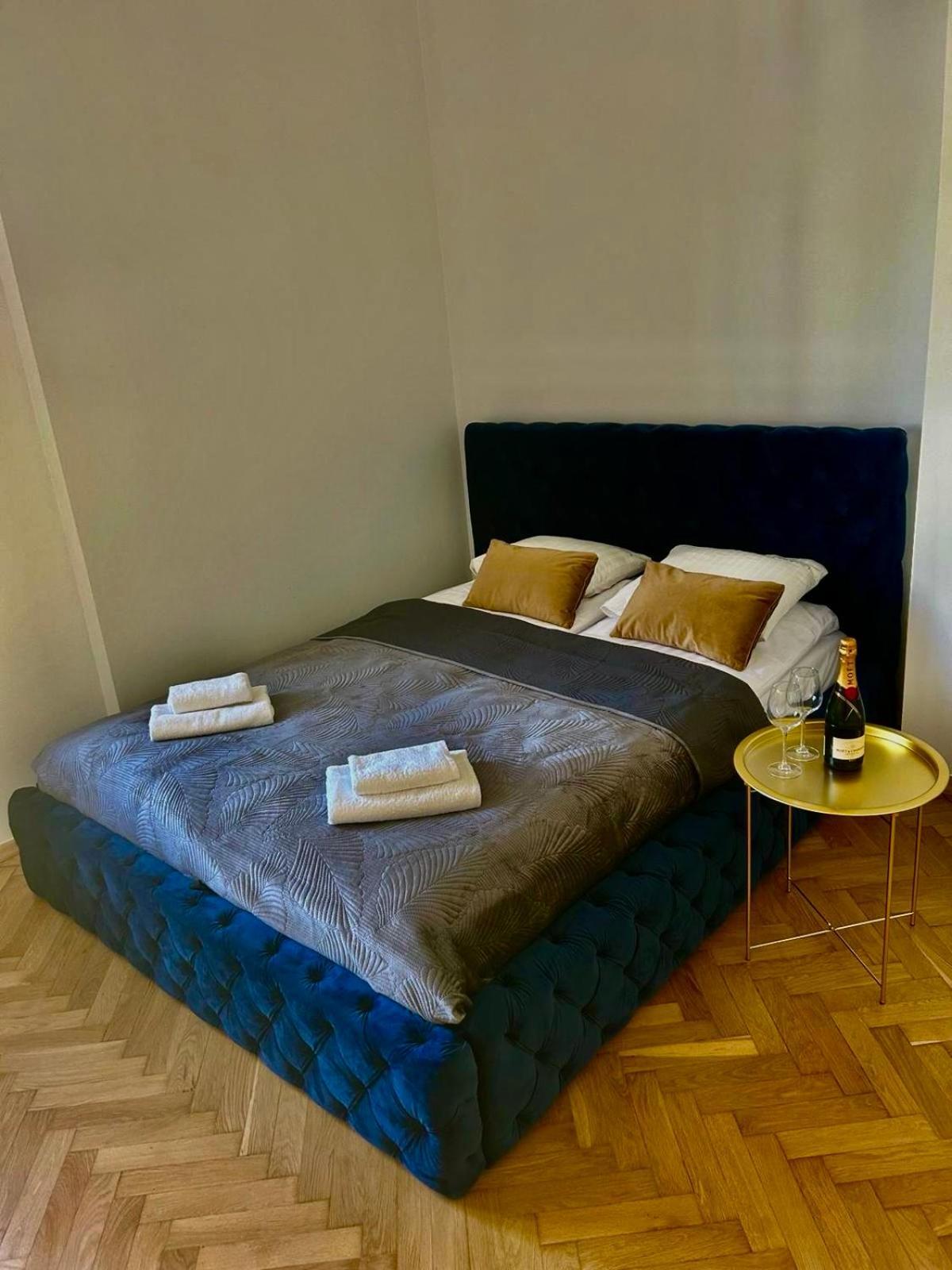 Selected Apartments By Market Square Krasków Εξωτερικό φωτογραφία
