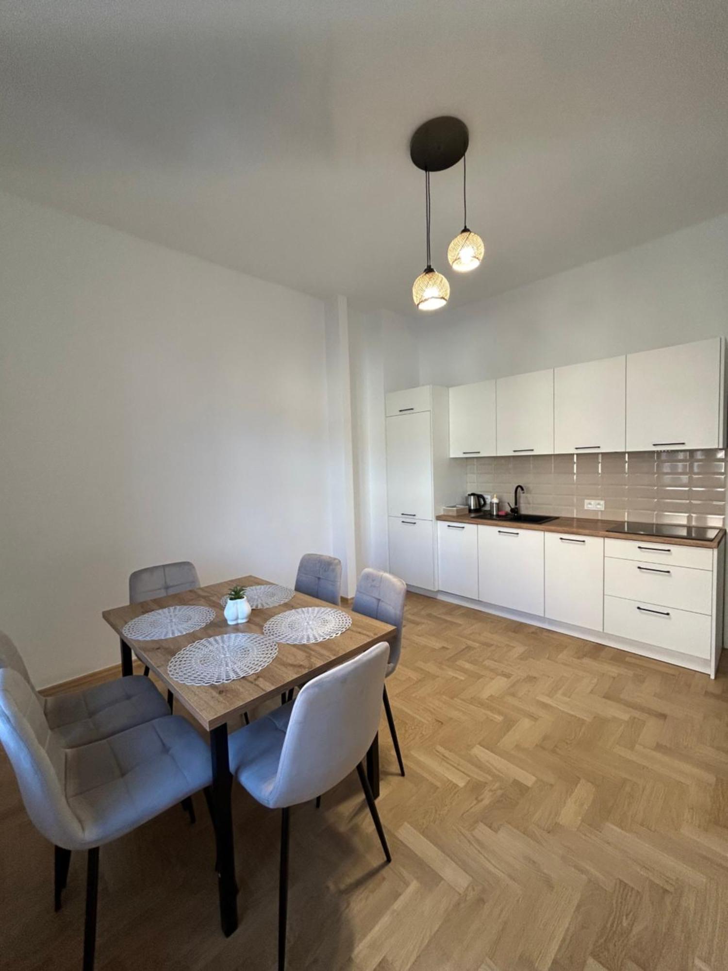 Selected Apartments By Market Square Krasków Εξωτερικό φωτογραφία