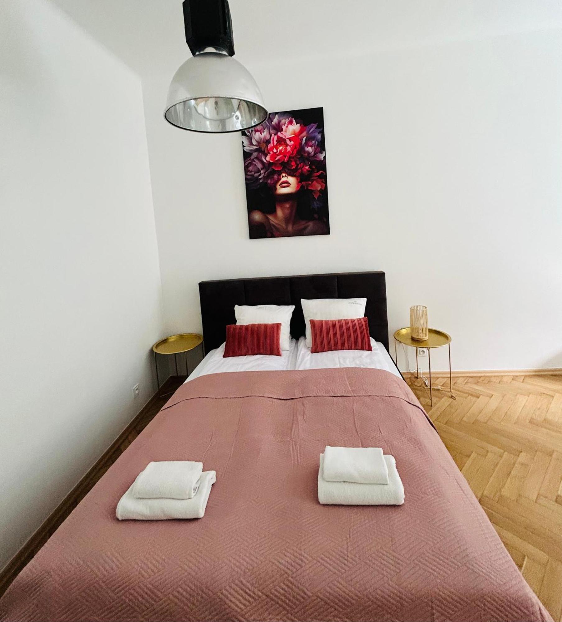 Selected Apartments By Market Square Krasków Εξωτερικό φωτογραφία